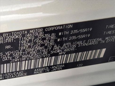 Used 2019 Toyota RAV4 Limited FWD image 24