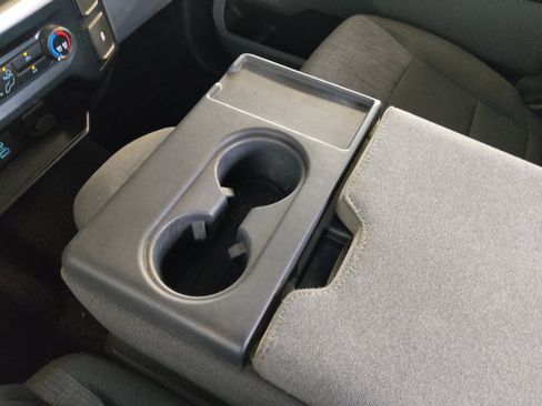 Used 2022 Ford F150 XLT RWD image 26