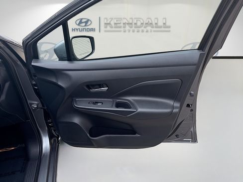 Used 2023 Nissan Versa SV w/ Trunk Package image 30