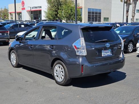 Used 2012 Toyota Prius V Three FWD image 8