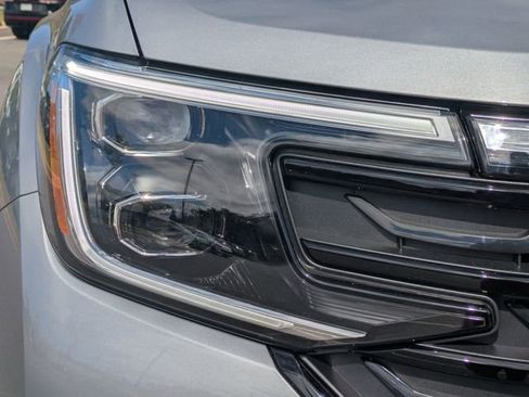 New 2026 Volkswagen Atlas Cross Sport SEL R-Line AWD/4WD image 11