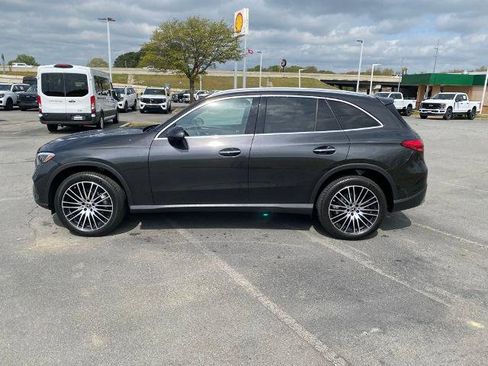 Used 2024 Mercedes-Benz GLC 300 image 4