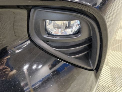 Used 2024 Toyota Highlander XLE image 14