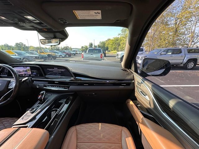 Used 2021 Cadillac Escalade Sport w/ Driver Assist Tech Package AWD/4WD image 30