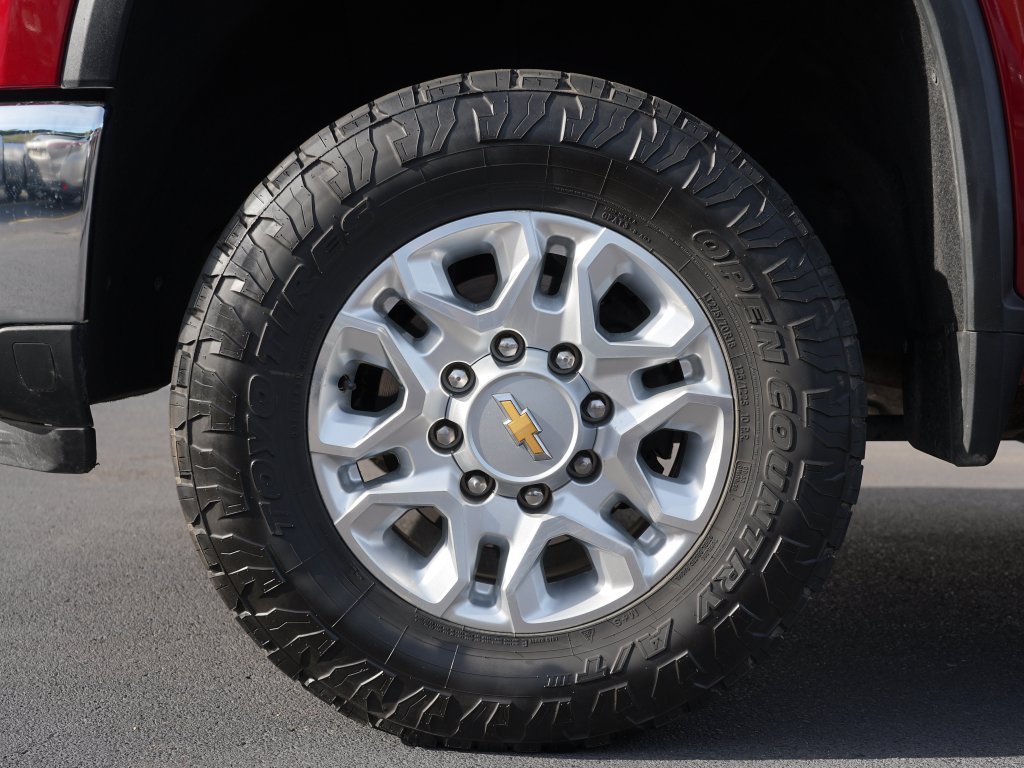 Certified 2024 Chevrolet Silverado 3500 LTZ w/ LTZ Premium Package AWD/4WD image 32