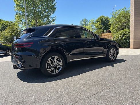Used 2024 Genesis GV70 2.5T w/ Advanced Package AWD/4WD image 4
