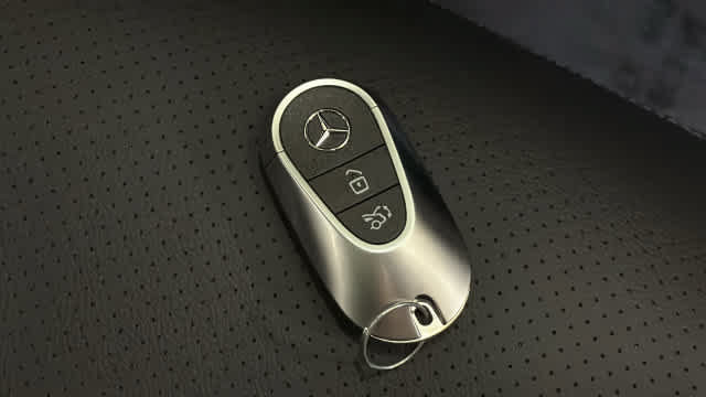Certified 2026 Mercedes-Benz GLC 300 4MATIC image 36