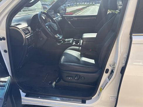 Used 2023 Lexus GX 460 Premium w/ Premium Plus Package AWD/4WD image 5
