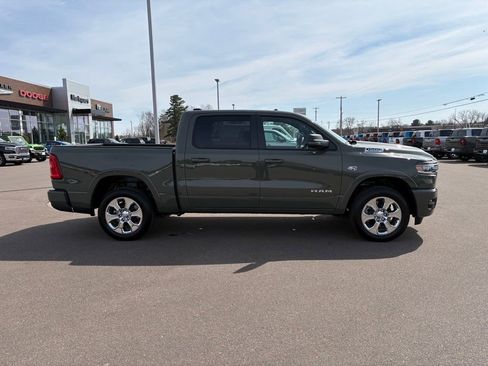 New 2026 RAM 1500 4x4 Crew Cab image 2