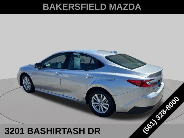 Used 2025 Toyota Camry LE FWD image 3