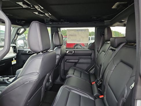 New 2026 Ford Bronco Outer Banks image 19