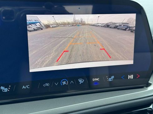 New 2026 Chevrolet Traverse LT image 38