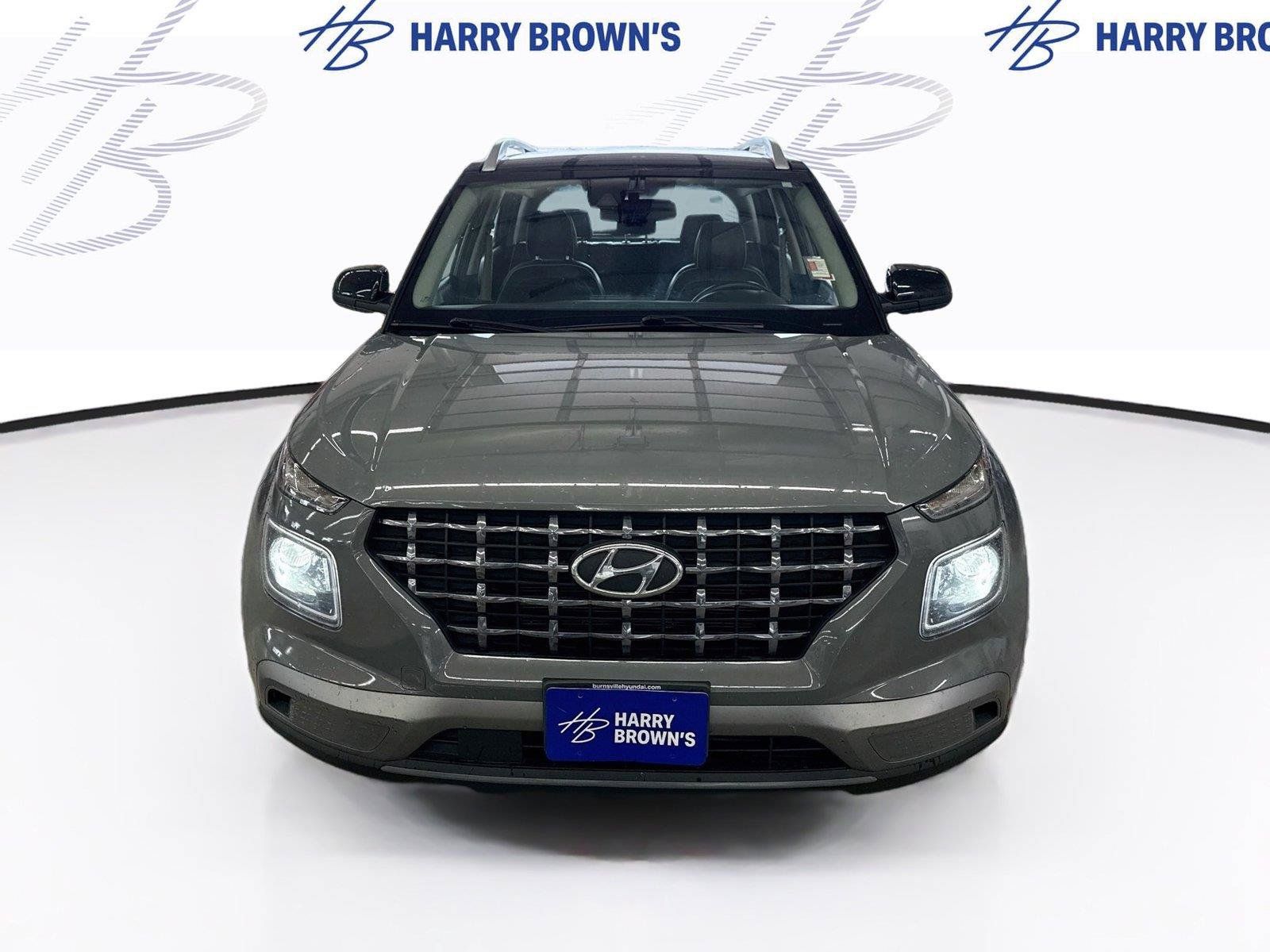 Used 2022 Hyundai Venue Limited w/ Cargo Package FWD image 6