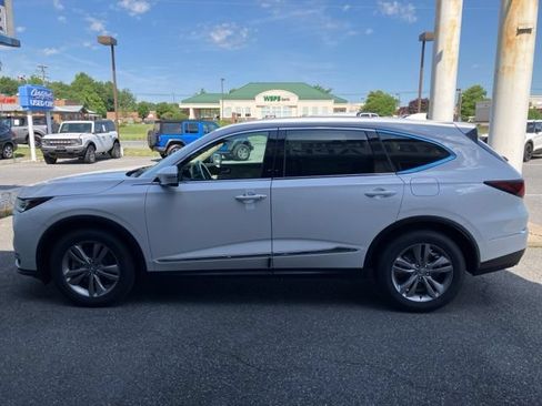 New 2026 Acura MDX SH-AWD image 3