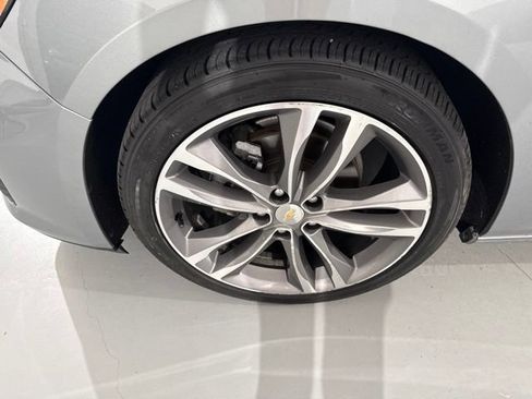 Used 2024 Chevrolet Malibu LT FWD image 5