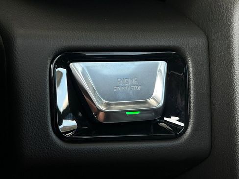 New 2026 GMC Yukon XL AT4 w/ AT4 Premium Plus Package AWD/4WD image 24