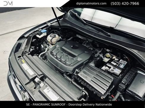 Used 2020 Volkswagen Tiguan SE w/ Panoramic Sunroof Package AWD/4WD image 49