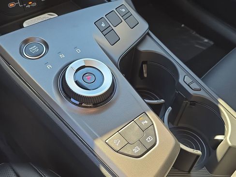 New 2026 Kia Sportage EX w/ EX Panoramic Sunroof Package image 27