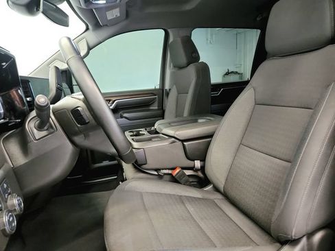 Used 2025 Chevrolet Silverado 2500 LT AWD/4WD image 22