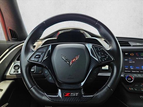 Used 2017 Chevrolet Corvette Stingray Coupe RWD image 11