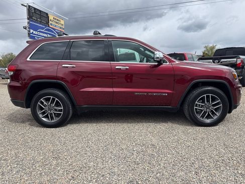 Used 2020 Jeep Grand Cherokee Limited w/ Luxury Group II AWD/4WD image 3