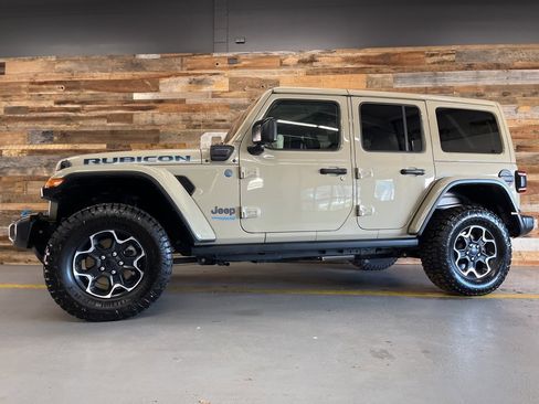 Used 2022 Jeep Wrangler Unlimited Rubicon 4xe w/ Cold Weather Group image 68