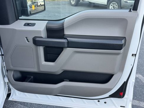 Used 2018 Ford F150 XL w/ Equipment Group 101A Mid RWD image 53