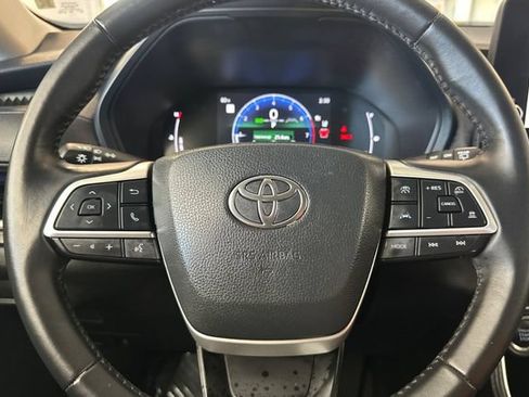 Certified 2025 Toyota Grand Highlander FWD image 29