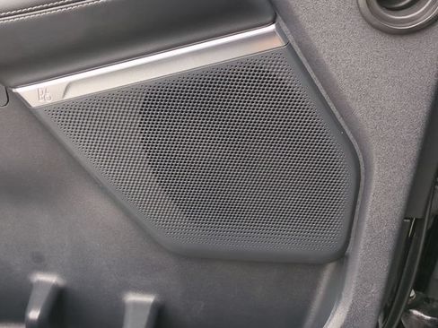 Used 2025 Ford Expedition Platinum AWD/4WD image 26