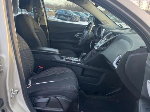 Used 2016 Chevrolet Equinox LS image 17