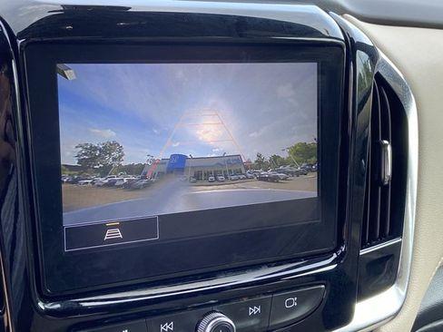 Used 2023 Chevrolet Traverse LT w/ LPO, Cargo Package AWD/4WD image 35
