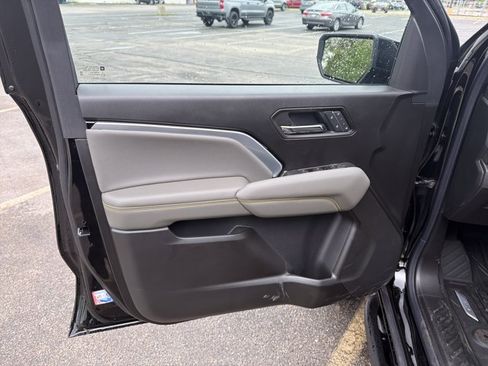 New 2026 Chevrolet Colorado ZR2 w/ Technology Package AWD/4WD image 8
