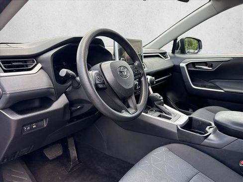 Certified 2025 Toyota RAV4 XLE FWD image 9