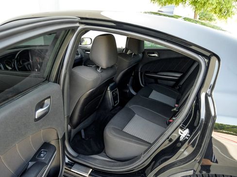 Used 2020 Dodge Charger Scat Pack RWD image 40