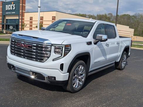 New 2026 GMC Sierra 1500 Denali w/ Denali Reserve Package AWD/4WD image 3