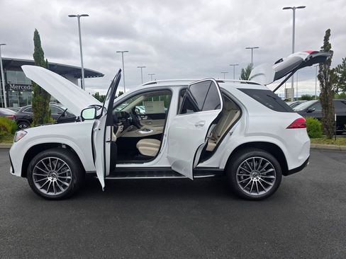 New 2026 Mercedes-Benz GLE 450 4MATIC image 12