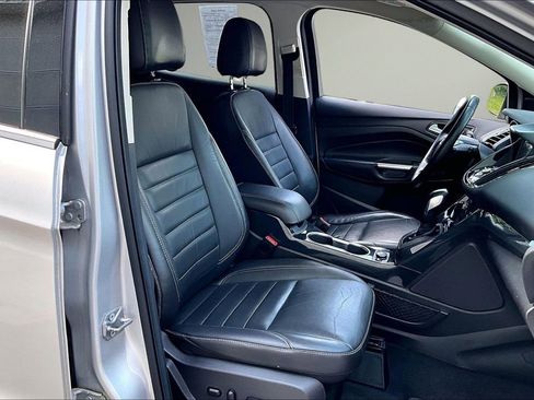 Used 2016 Ford Escape Titanium AWD/4WD image 29