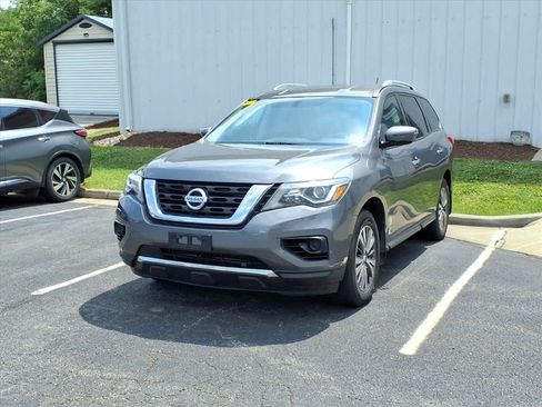 Used 2017 Nissan Pathfinder S AWD/4WD image 3
