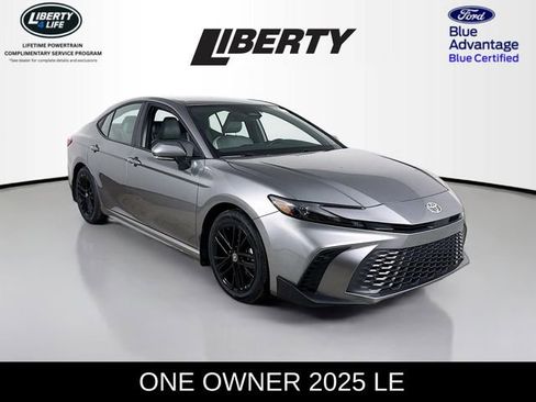 Used 2025 Toyota Camry LE image 1