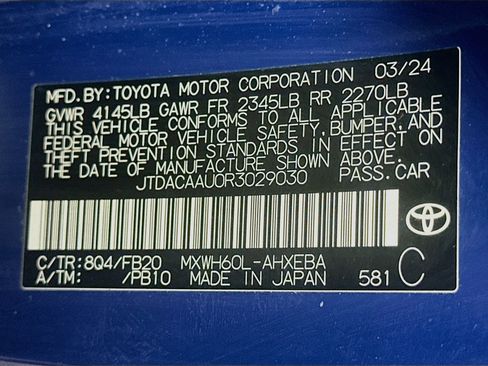 Used 2024 Toyota Prius LE FWD image 12
