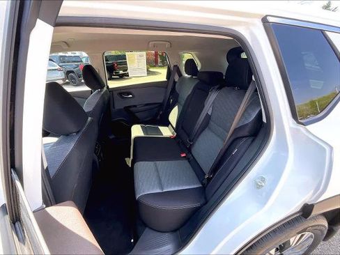 Certified 2023 Nissan Rogue SV AWD/4WD image 15