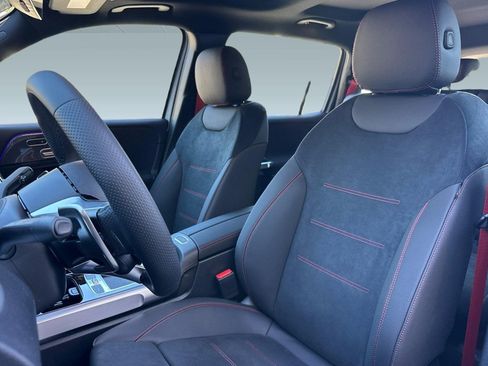 New 2026 Mercedes-Benz GLB 35 AMG 4MATIC image 19