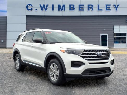 Used 2021 Ford Explorer XLT w/ Class III Trailer Tow Package AWD/4WD image 1