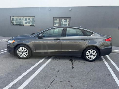 Used 2020 Ford Fusion S image 14