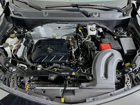 Used 2024 Buick Encore GX Sport Touring w/ Experience Buick Package image 29