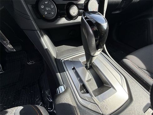 Used 2019 Subaru Crosstrek 2.0i Premium image 20