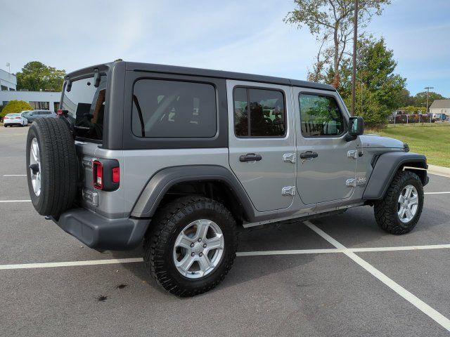 Used 2019 Jeep Wrangler Unlimited Sport S AWD/4WD image 4