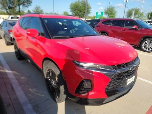 Used 2019 Chevrolet Blazer RS image 2
