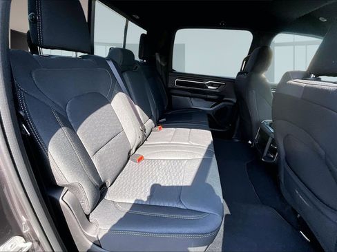 New 2026 RAM 1500 4x4 Crew Cab image 10