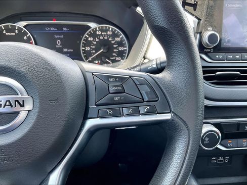 Used 2020 Nissan Altima 2.5 S FWD image 24